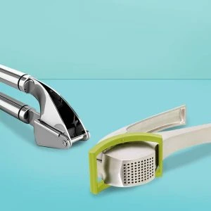 Best Garlic Choppers In 2023: Buying Guide